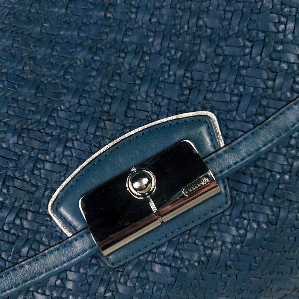 XLG COACH RARE/HTF LUXURY KNOT WEAVE KRISTIN TOTE w/COACH REXY CHARM - Picture 2 of 9